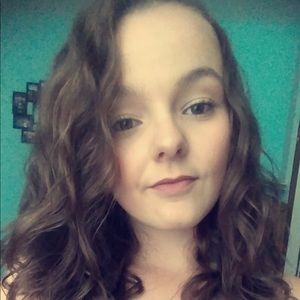 Meet your Posher, Sierra